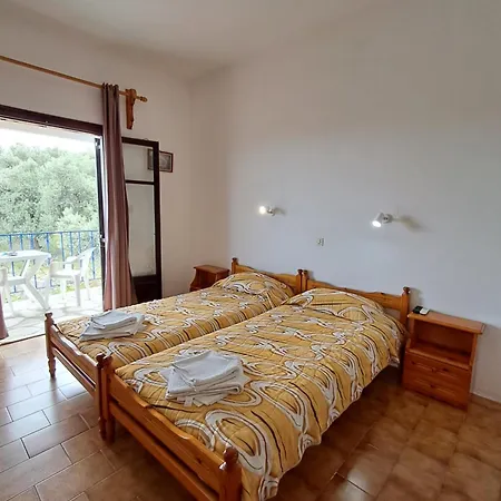 Camelia Apartment Skiathos Town